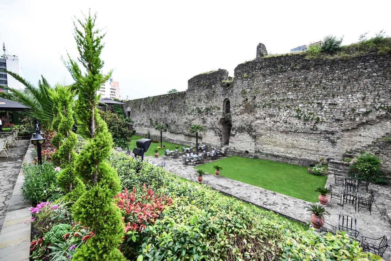 Real Scampis Hotel